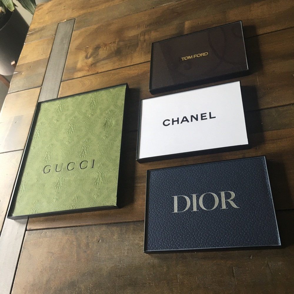 picture frames/displays